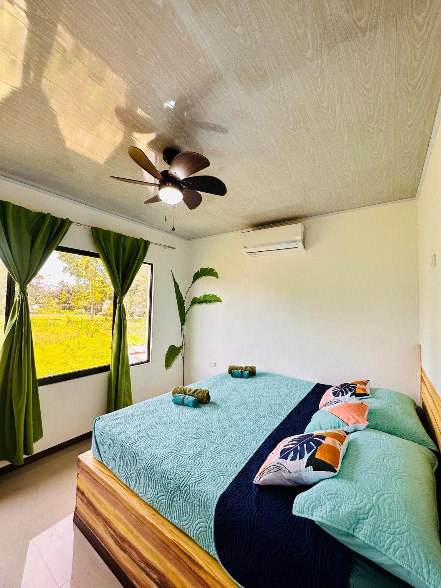 Oso Perezoso Pool Villa Puerto Viejo de Talamanca Екстериор снимка