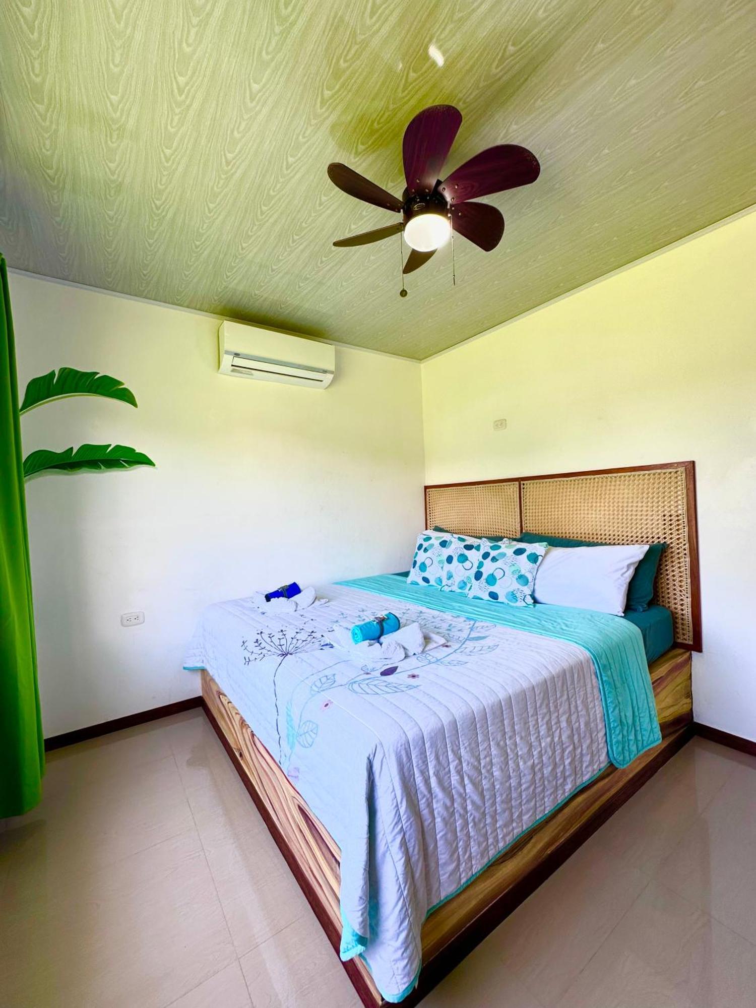 Oso Perezoso Pool Villa Puerto Viejo de Talamanca Екстериор снимка